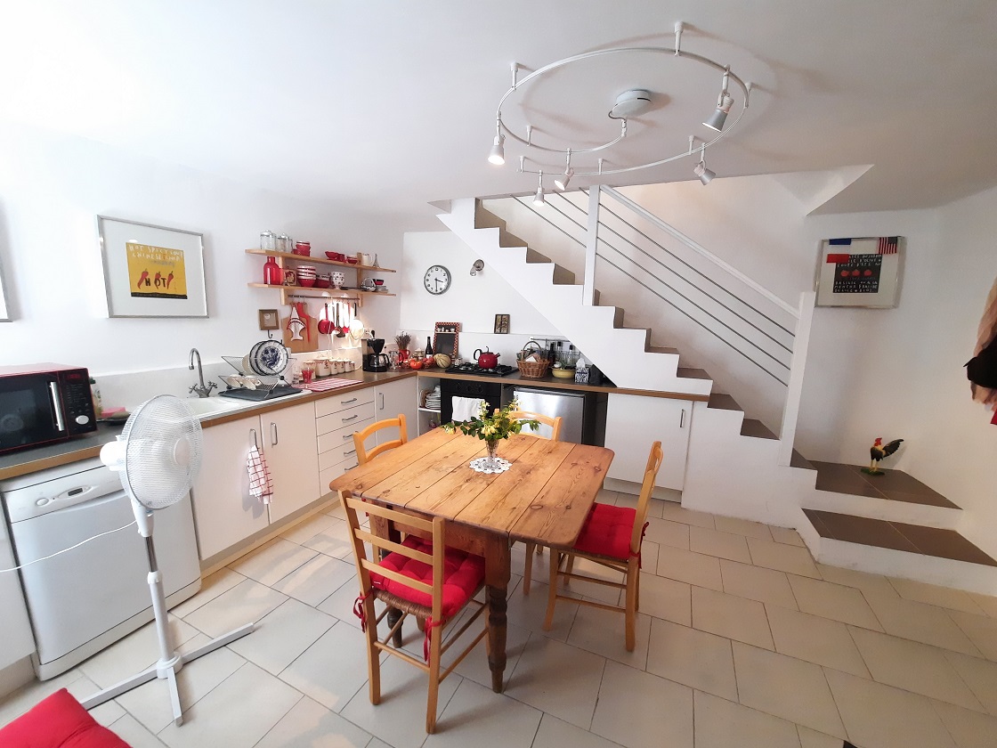 Qlistings - Pretty And Renovated Village House With A Terrace And Sold Fully Furnished. Property Image