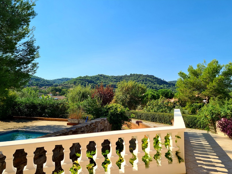 Qlistings - Magnificent Villa With 160 M2 Of Living Space On A 2500 M2 Plot With Pool And Splendid Views Property Image
