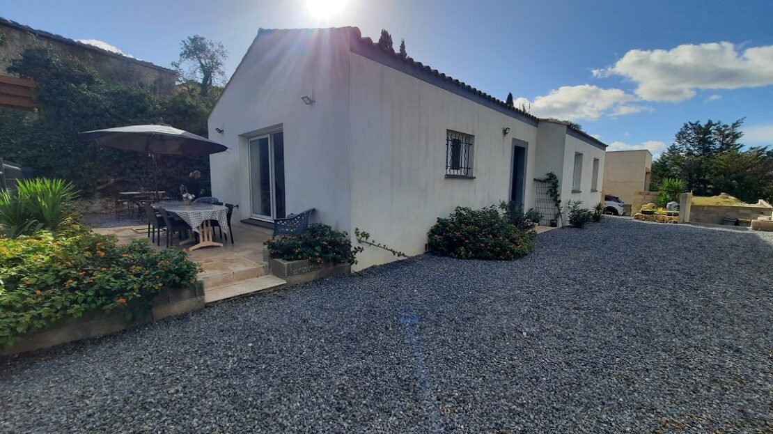 Qlistings - Pretty Single Storey Villa With 120 M2 Of Living Space On 700 M2 With Pool And Nice Views. Property Image