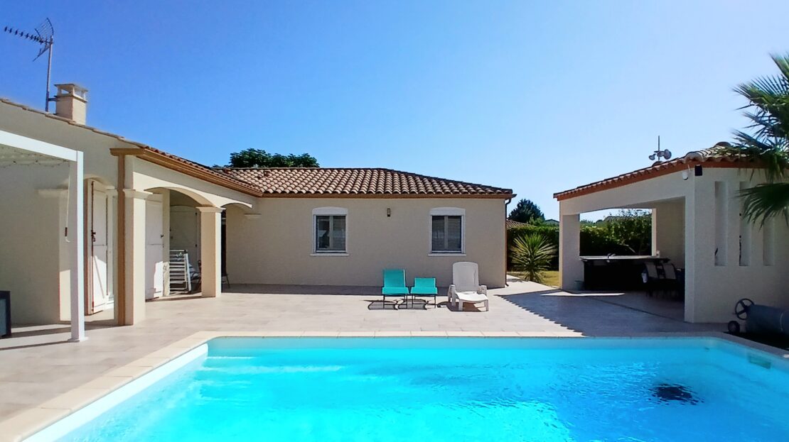 House in Thezan-les-Beziers